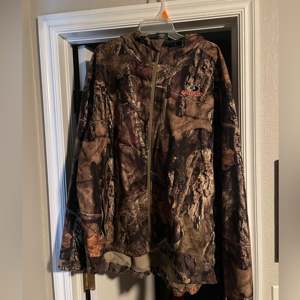 Missy Oak zip up jacket